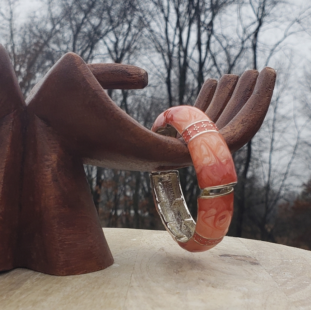 30. Women's orange and pink bracelet - Picture 3 of 4